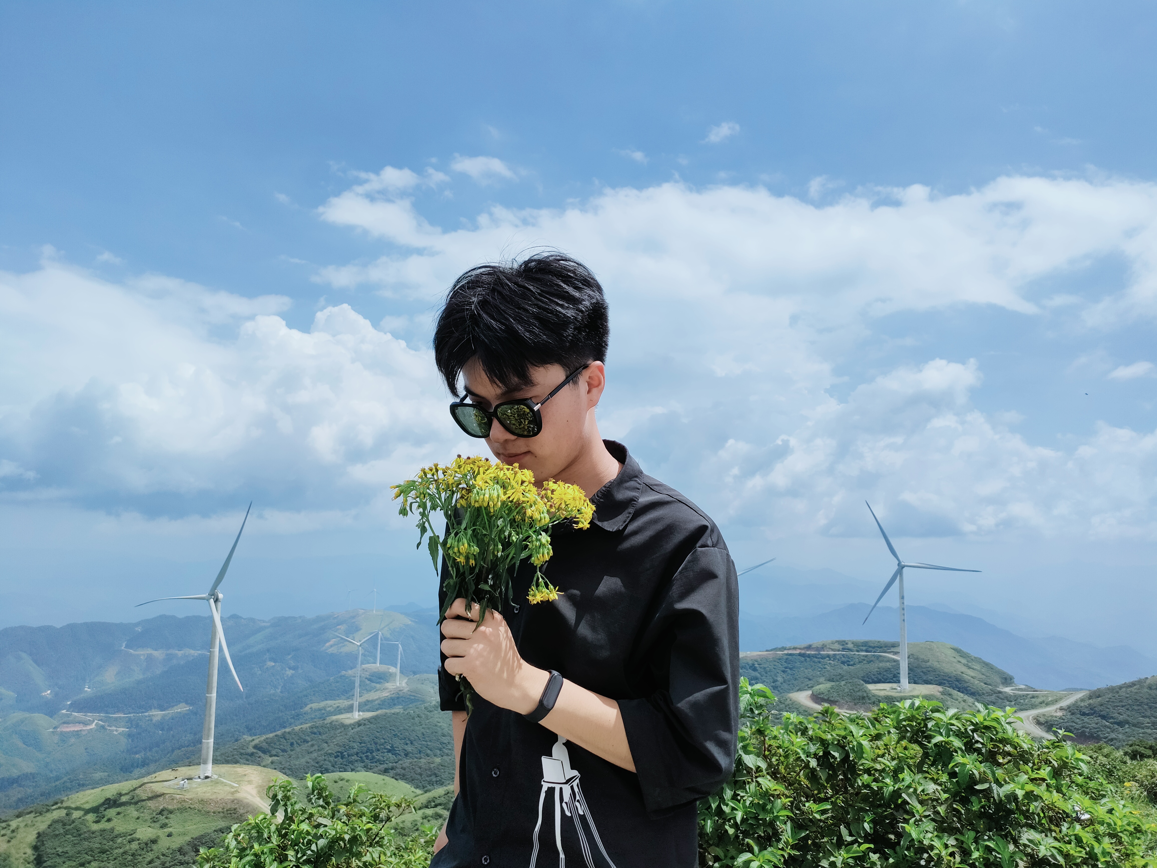 Shilong Zou outdoors